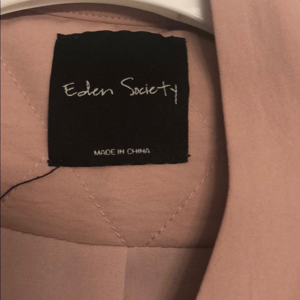 jacket - Picture 2 of 4